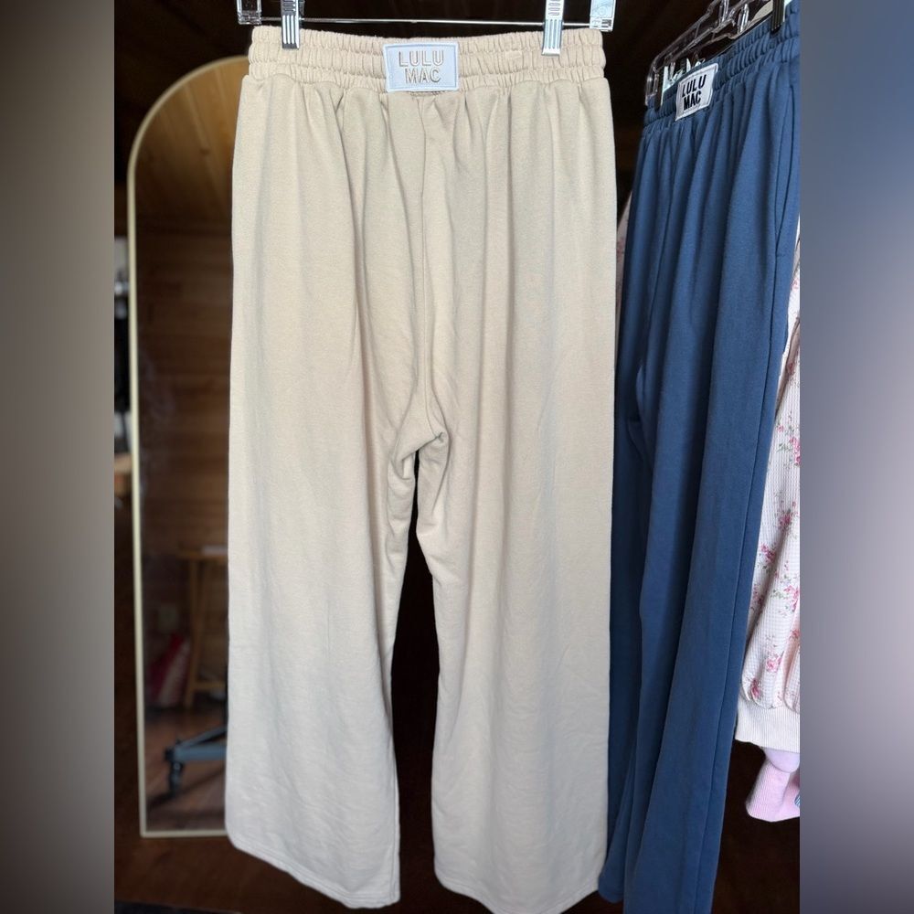 NWT Lulu Mac Tan Sweatpants